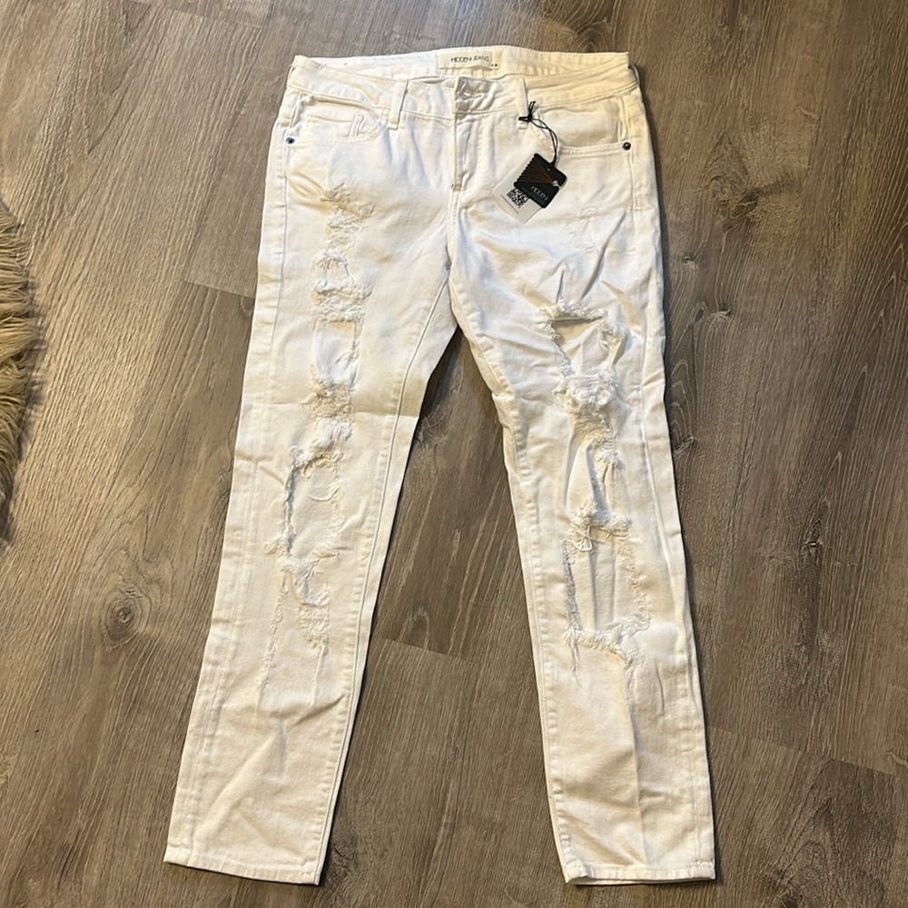 Hidden Jeans brand new with tags size 26.